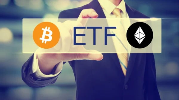 Gli ETF Bitcoin salgono con $50 M di afflussi, gli ETF Ether rimbalzano